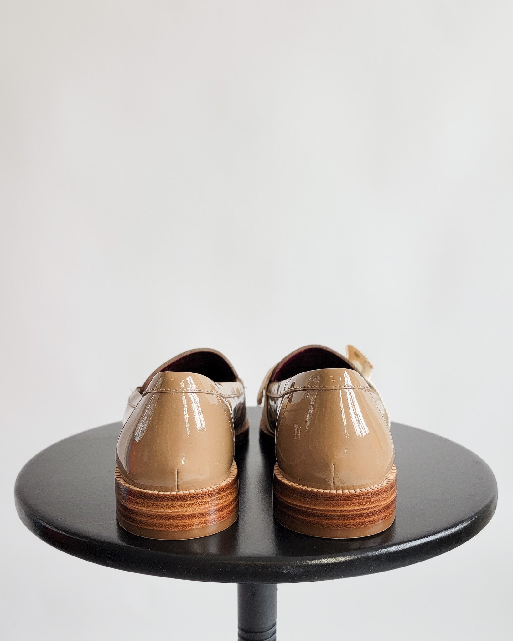 Modern Kate Spade Patent Tan Loafers 6.5