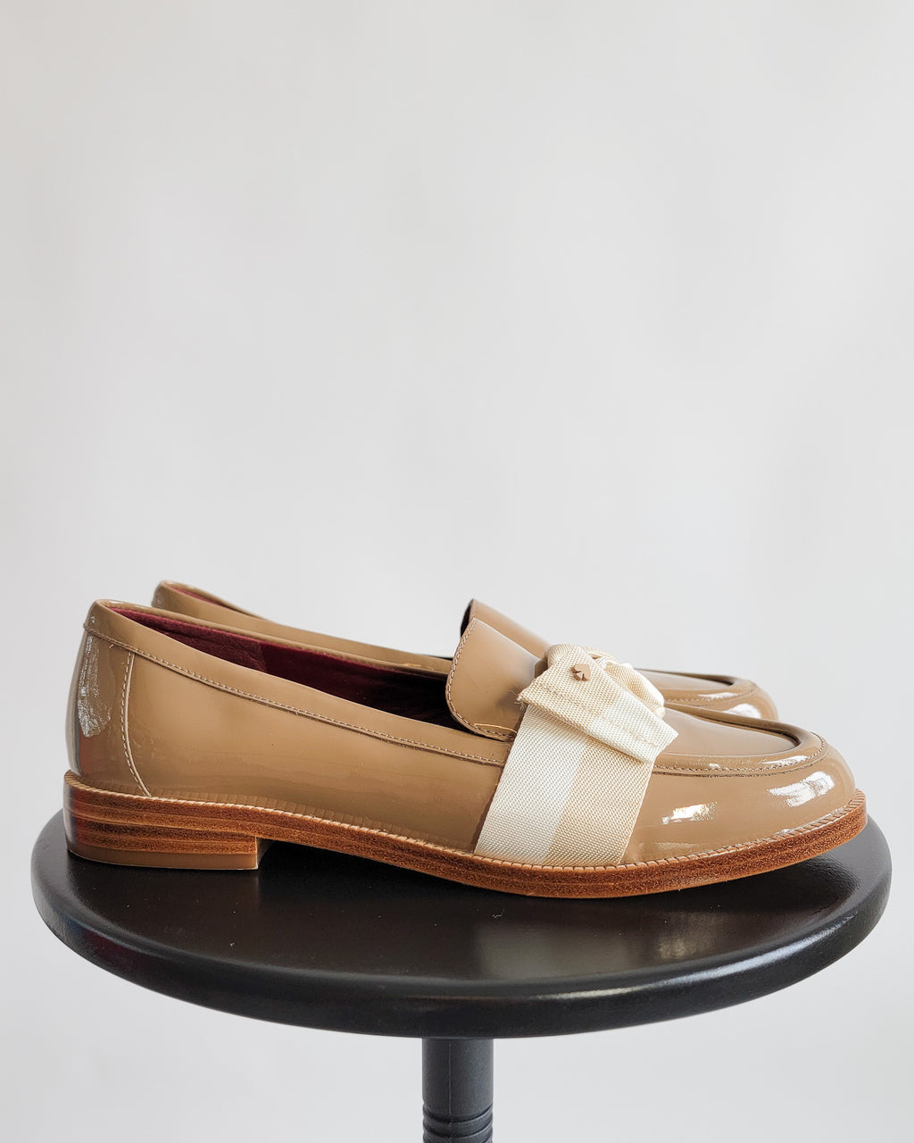 Modern Kate Spade Patent Tan Loafers 6.5
