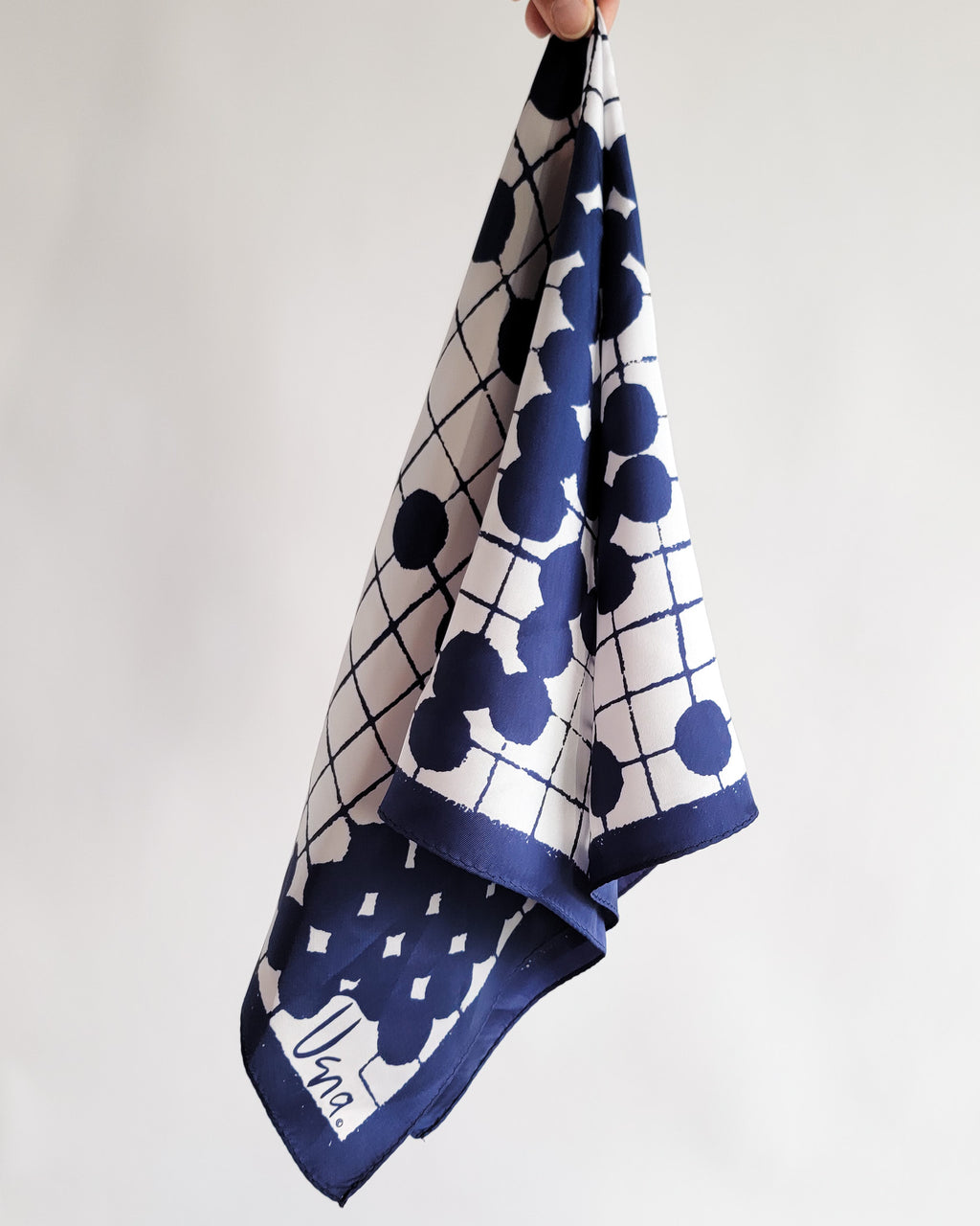 80s Vera Navy White Go Game Scarf