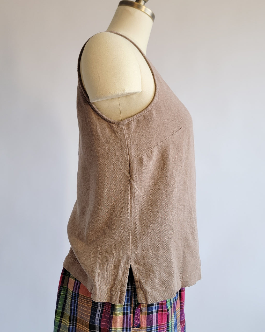 00s Tan Linen Rayon Blend Tank