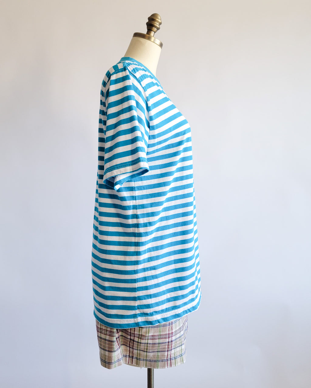 80s Aqua & White Striped Crewneck T-shirt