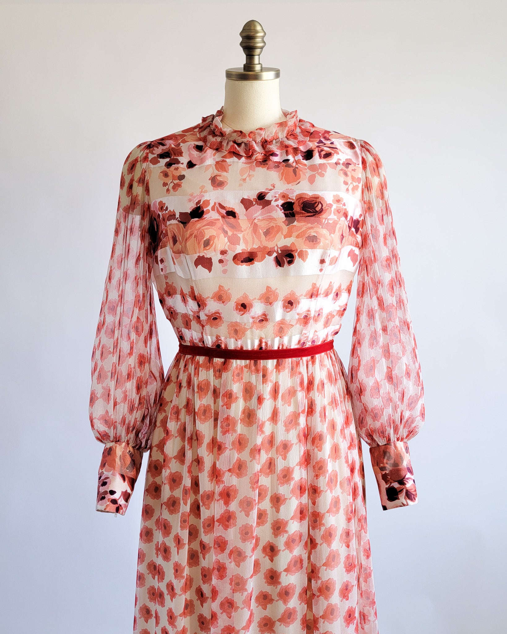 70s Red Roses Silk Chiffon Banded Dress w Velvet Belt & Ruffled Collar
