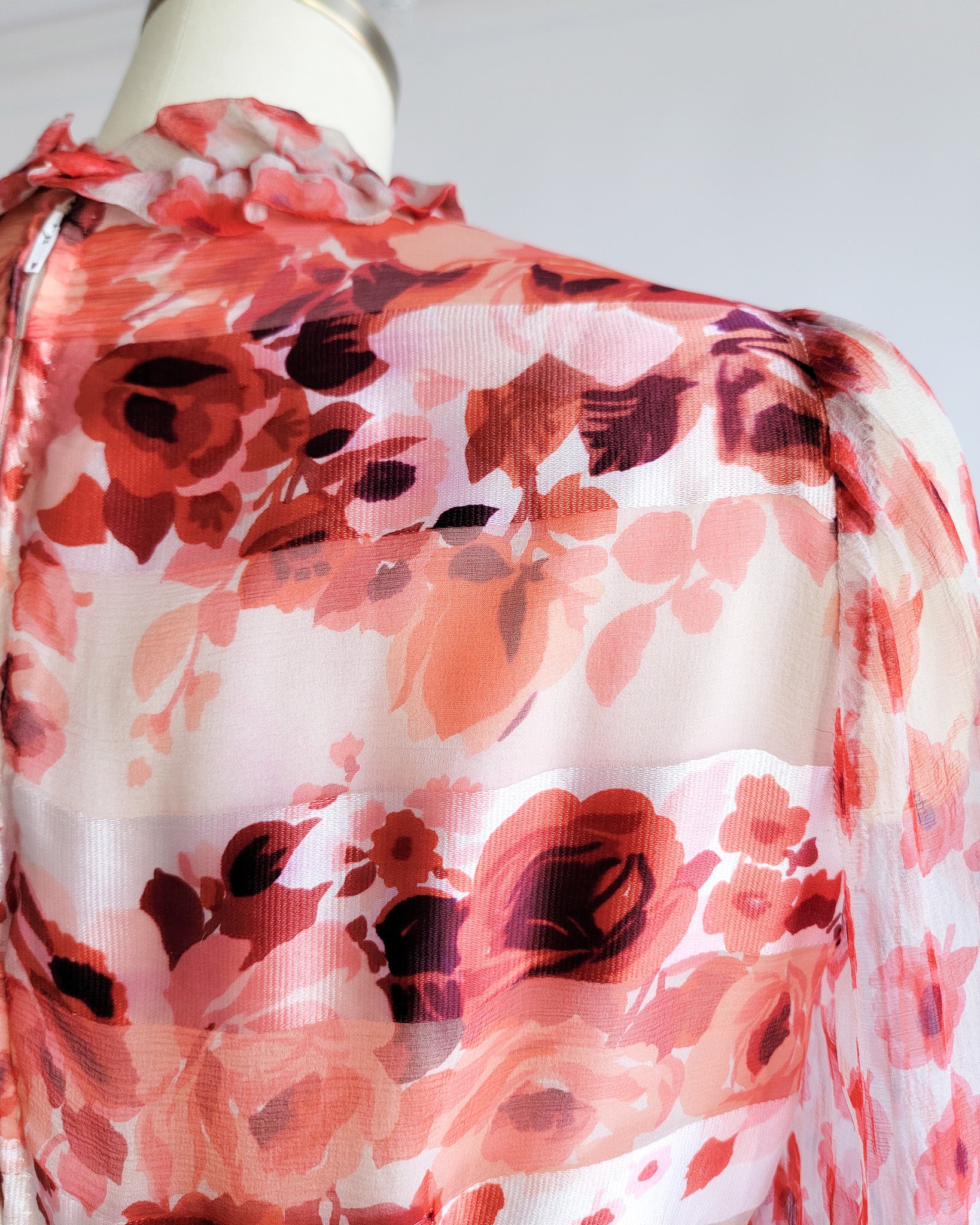 70s Red Roses Silk Chiffon Banded Dress w Velvet Belt & Ruffled Collar