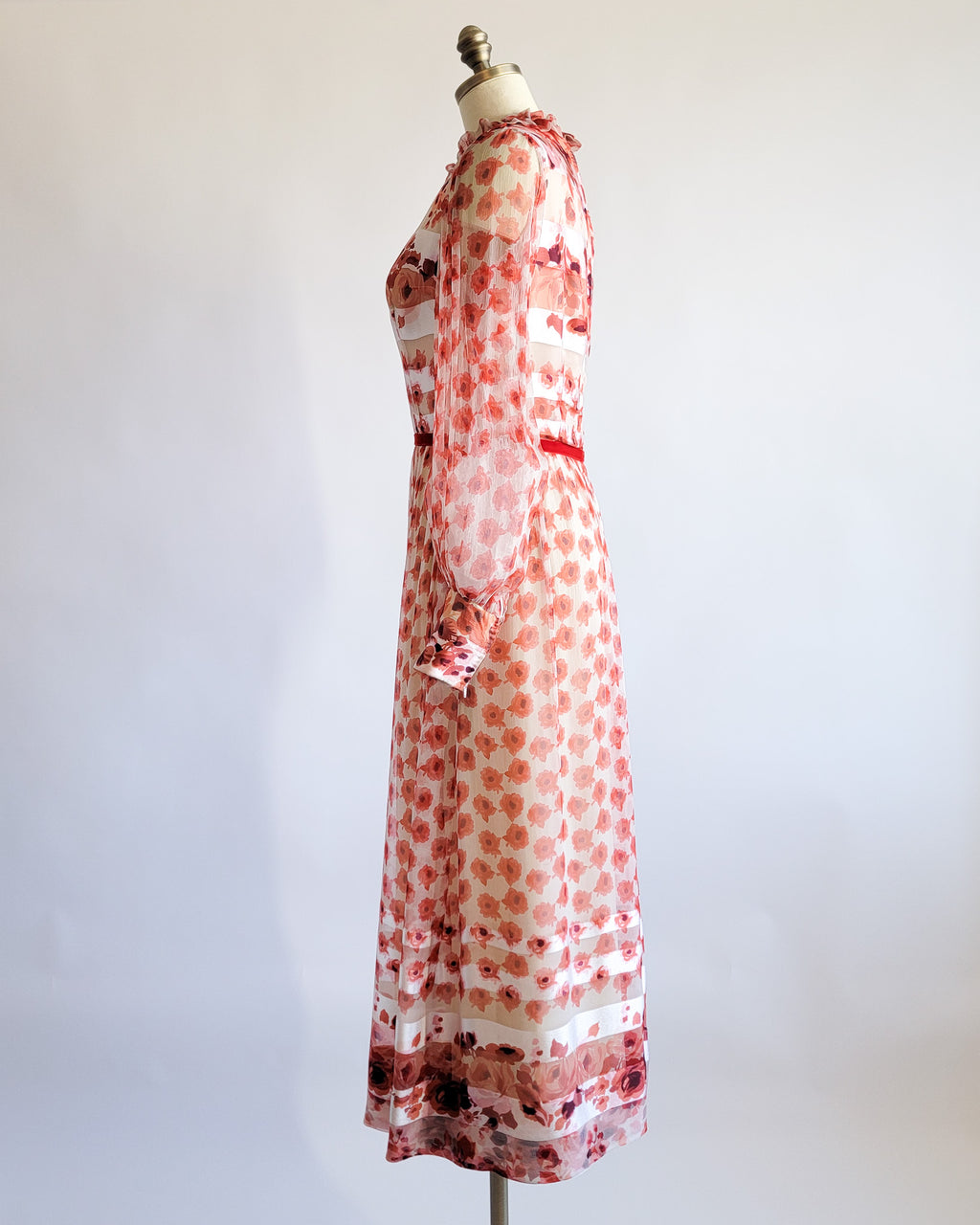 70s Red Roses Silk Chiffon Banded Dress w Velvet Belt & Ruffled Collar
