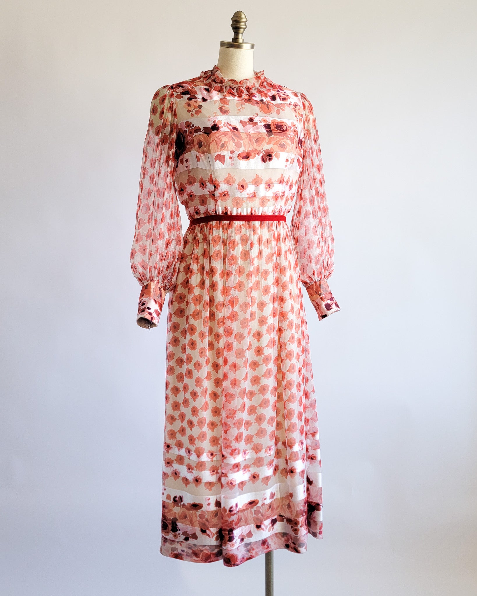 70s Red Roses Silk Chiffon Banded Dress w Velvet Belt & Ruffled Collar