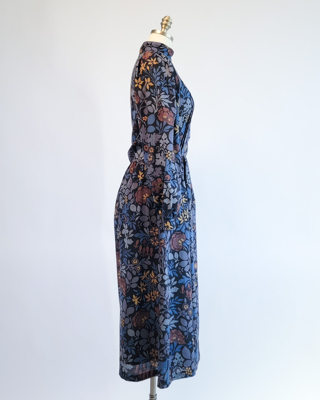 70s Marion Donaldson Blue Floral Art Nouveau Print Long Sleeved Dress