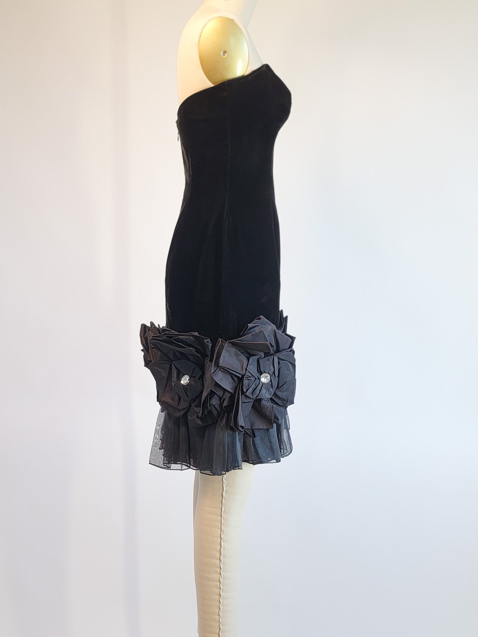 80s Tadashi Saks Fifth Avenue Black Velvet Bows Mini Dress