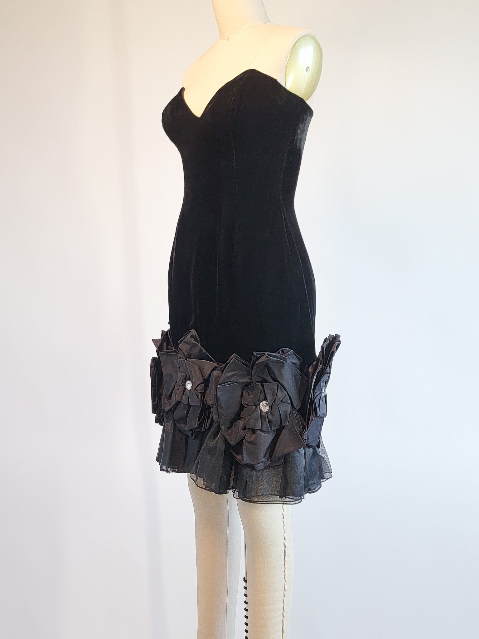 80s Tadashi Saks Fifth Avenue Black Velvet Bows Mini Dress