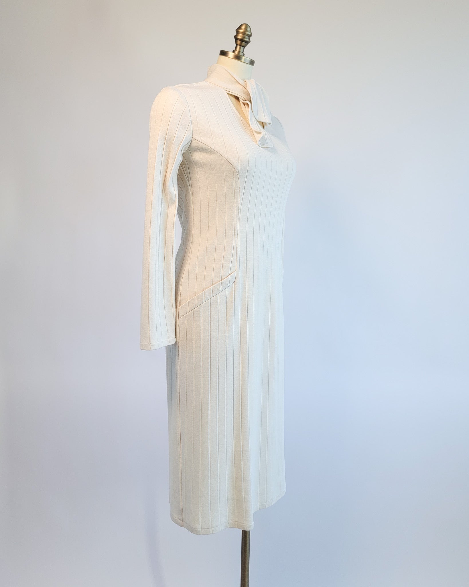 80s Alma Cream Italian Knit Midi Dress