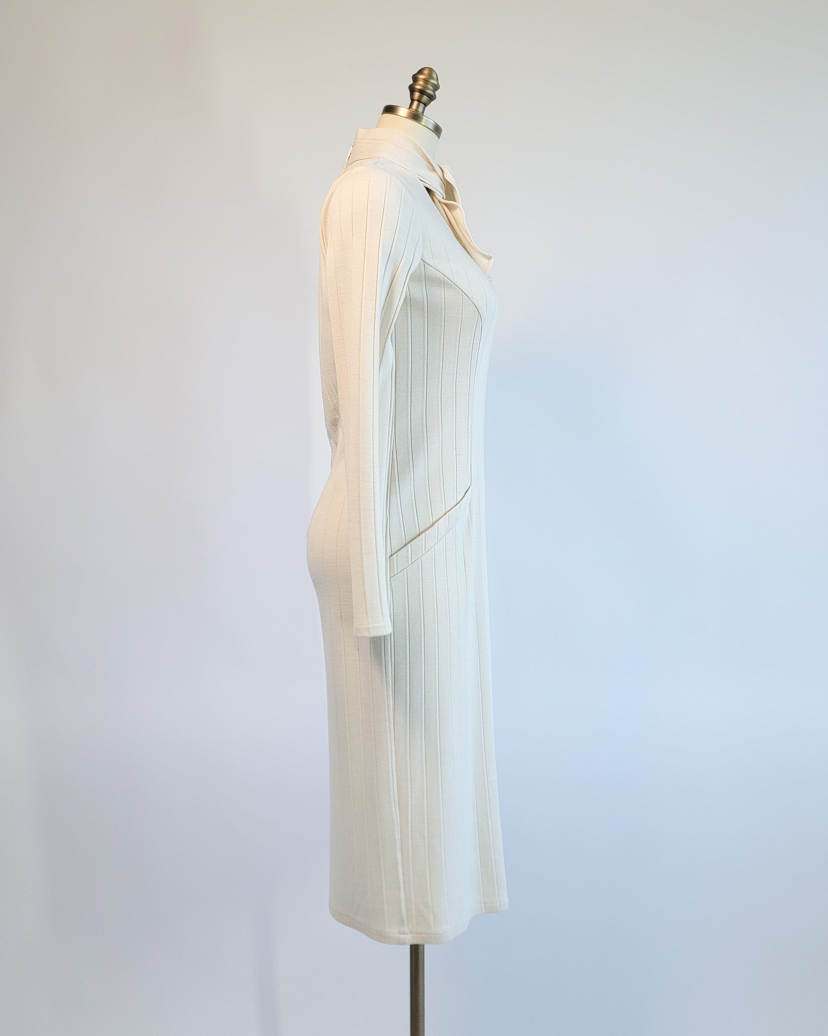 80s Alma Cream Italian Knit Midi Dress