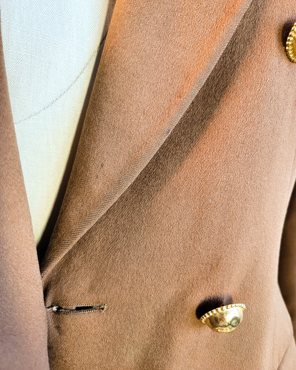 80s Valentino Miss V Loro Piano Cashmere Peak Lapel Double Breasted Brass Button Blazer