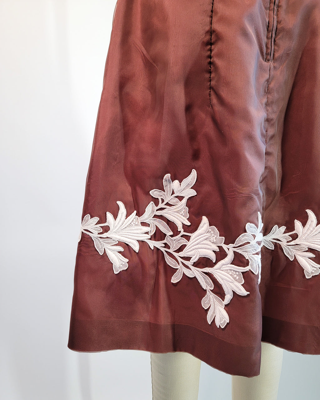 50s Brown Floral Appliqué Scoop Neck Cocktail Dress