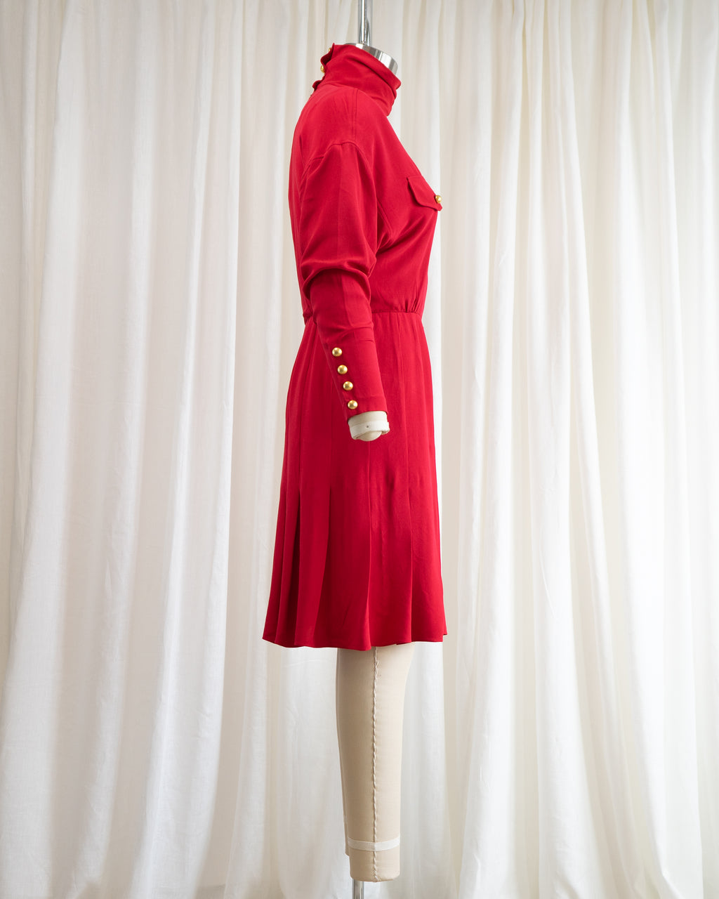 1990s Dana Buchman Pure Silk Poppy Red Fitted Dress & Belt