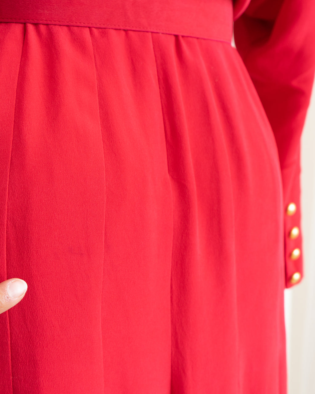 1990s Dana Buchman Pure Silk Poppy Red Fitted Dress & Belt