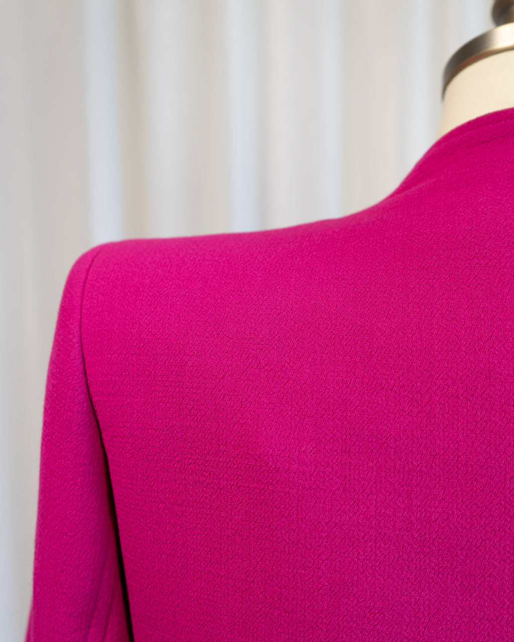 1980s Valentino Boutique Fuchsia Cropped Zip Up Military Jacket