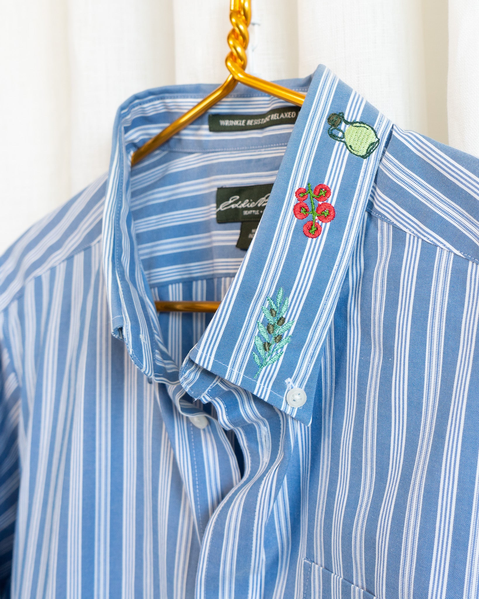 00s "Summer Forever" Embroidered Eddie Bauer Light Blue Striped Button Down Shirt