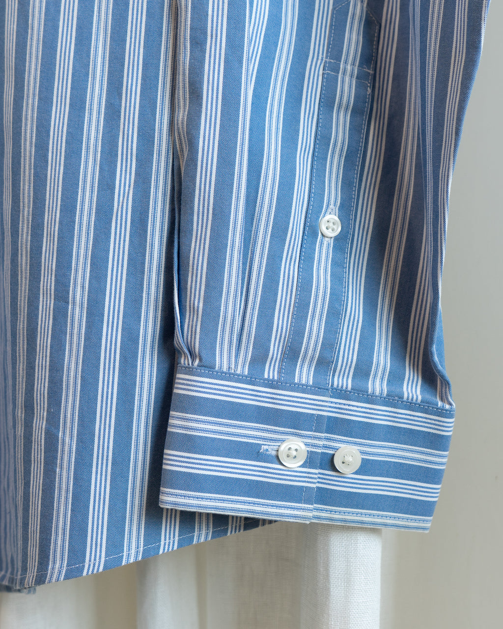 00s "Summer Forever" Embroidered Eddie Bauer Light Blue Striped Button Down Shirt