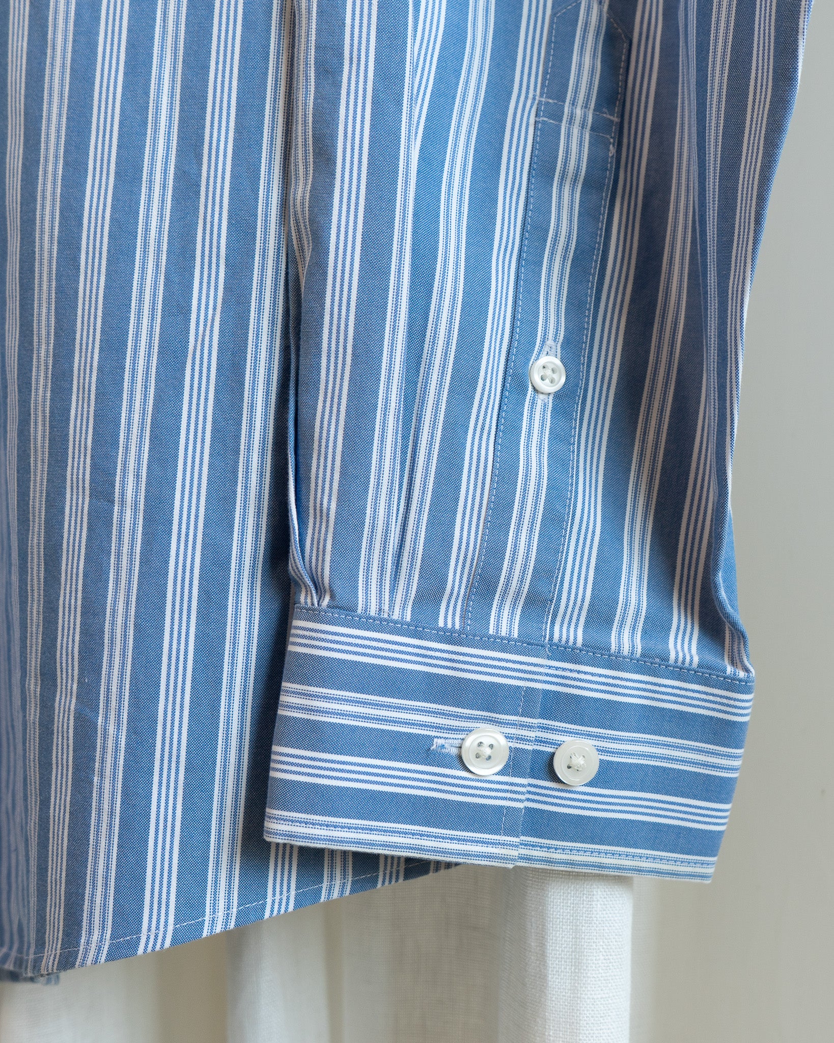 00s "Summer Forever" Embroidered Eddie Bauer Light Blue Striped Button Down Shirt