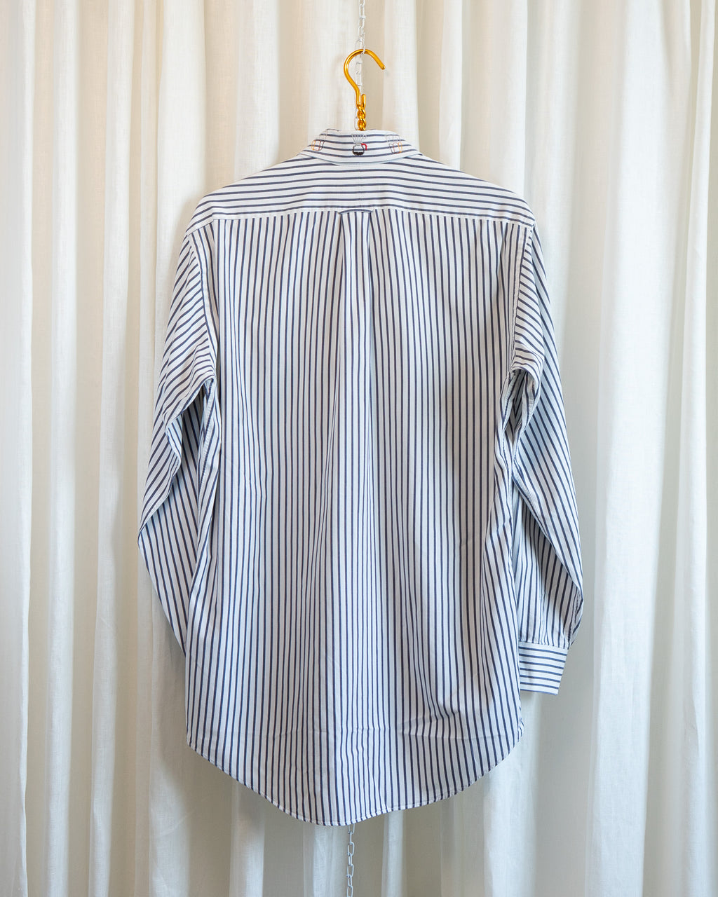 90s "Coffee Club" Embroidered Collar Blue White Striped Button Down Shirt