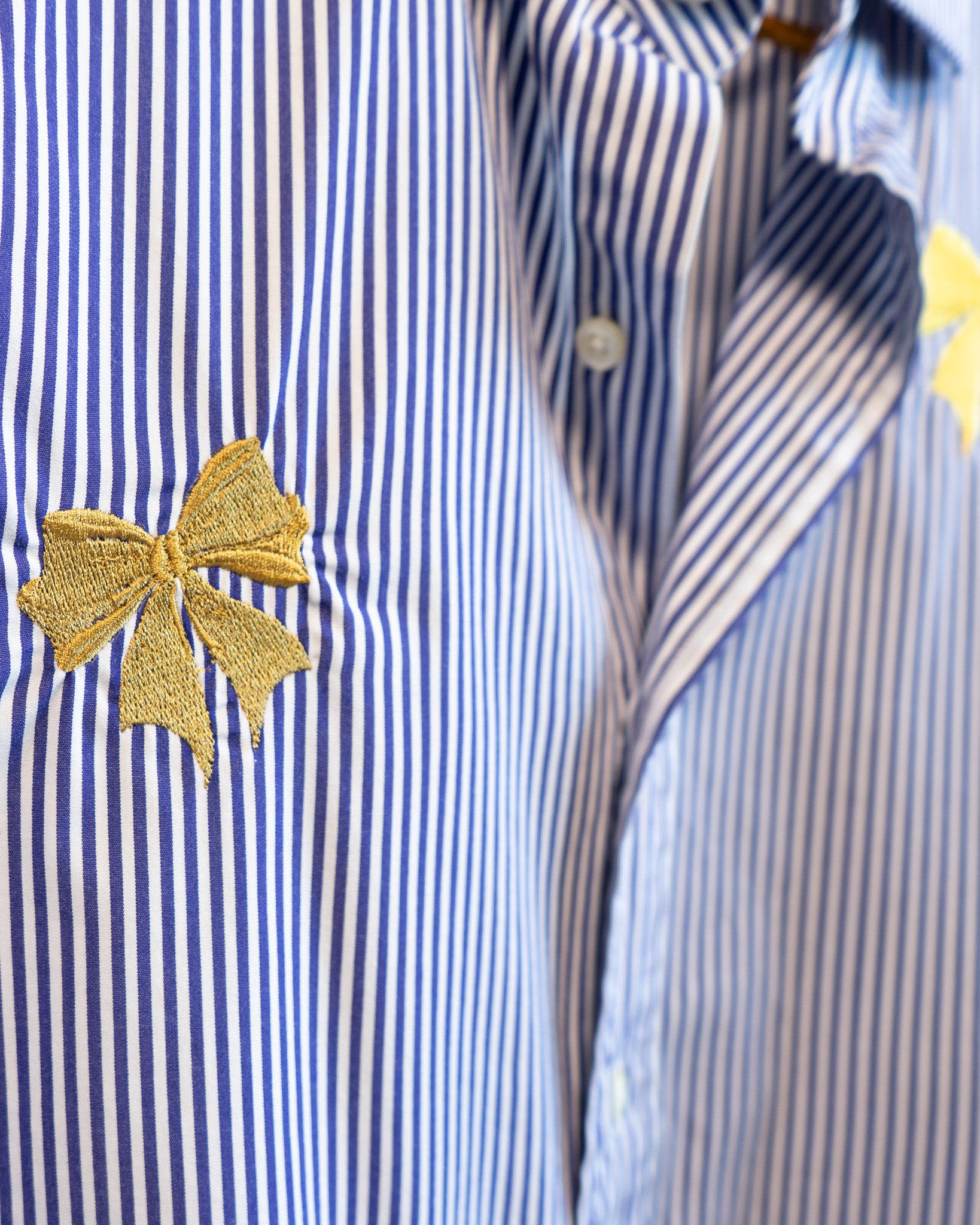 90s "Golden Bows" Embroidered POLO Ralph Lauren Navy Striped Shirt