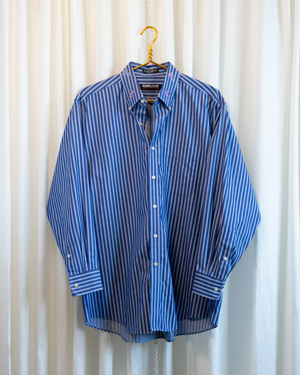 Modern "Pretty Bows" Embroidered Collar Blue Striped LS Shirt