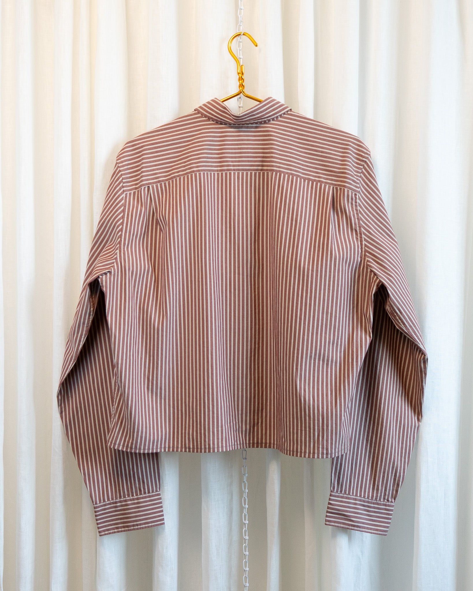 Modern Hemmed GAP Brown Striped Cropped Button Down Shirt