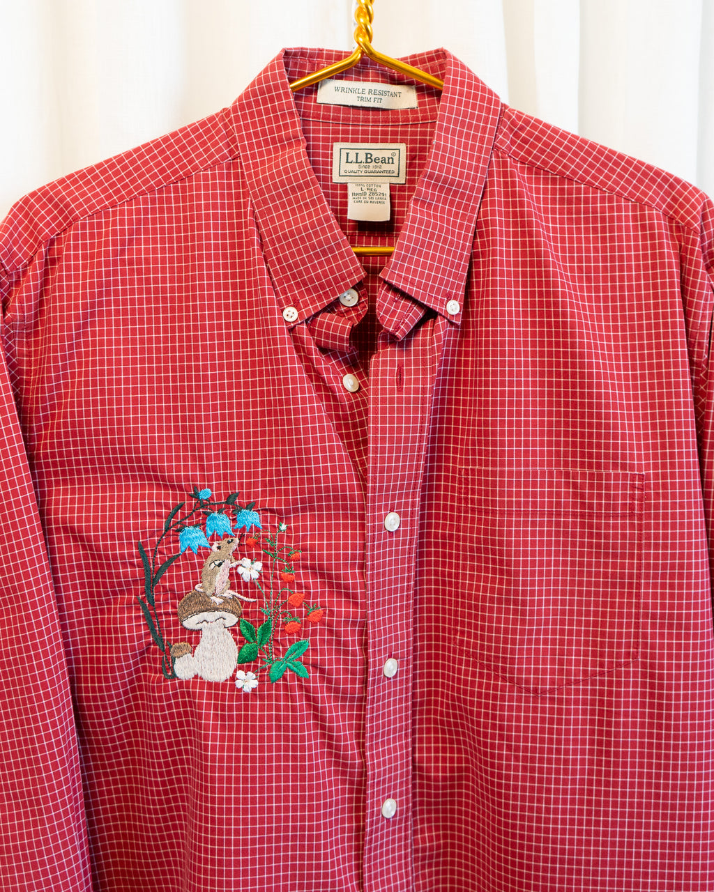 90s LL Bean "Frolicking Mouse in Garden" Embroidered Red Plaid Shirt