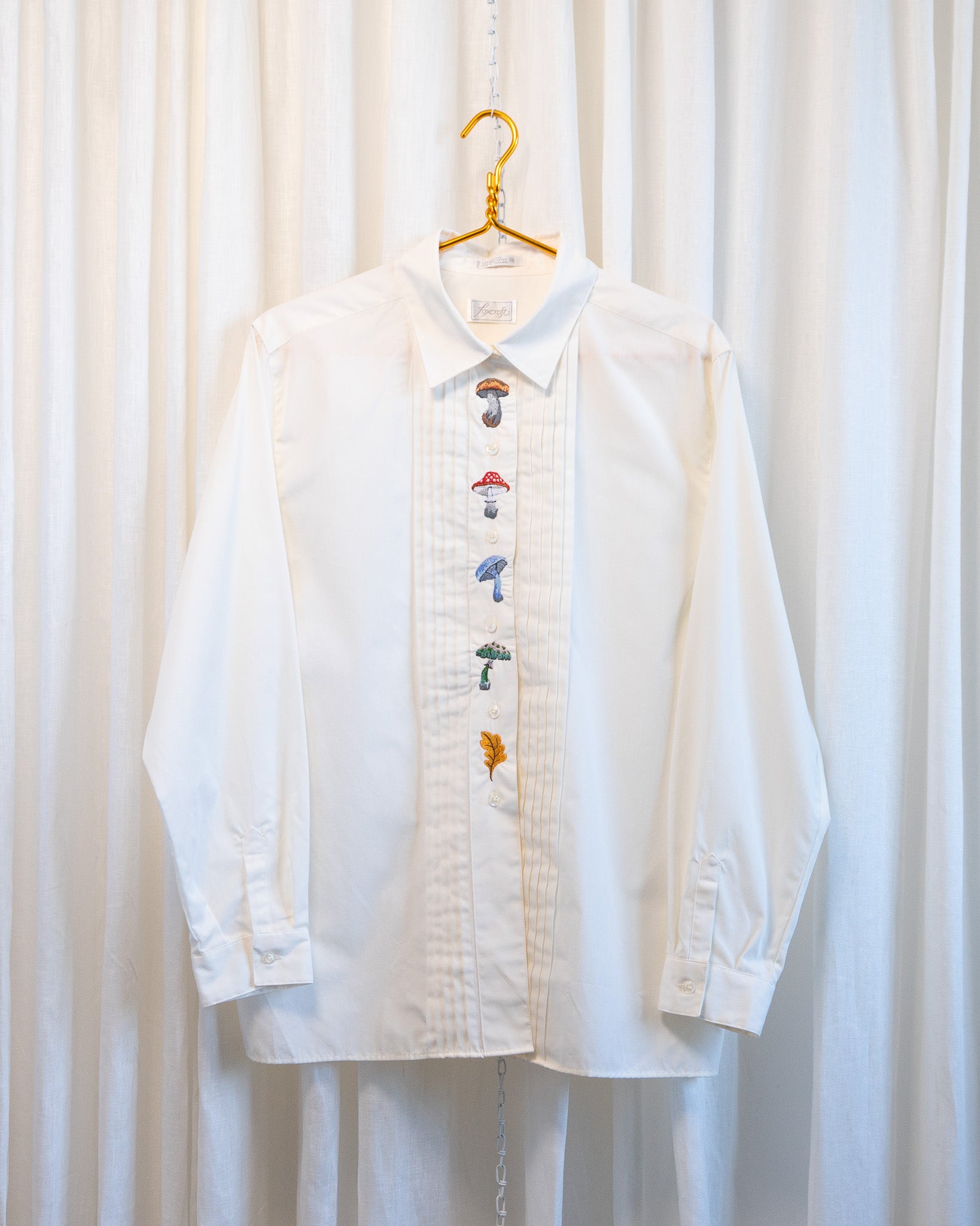 00s "Mushrooms of the Forest" Embroidered Off White Pleated Front Long Sleeved Shirt