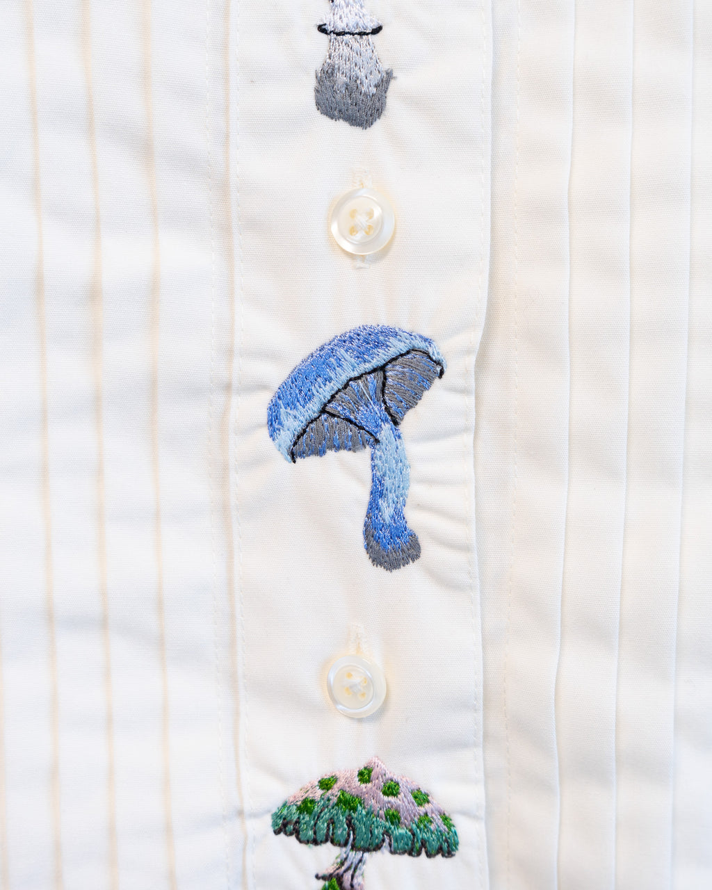 00s "Mushrooms of the Forest" Embroidered Off White Pleated Front Long Sleeved Shirt