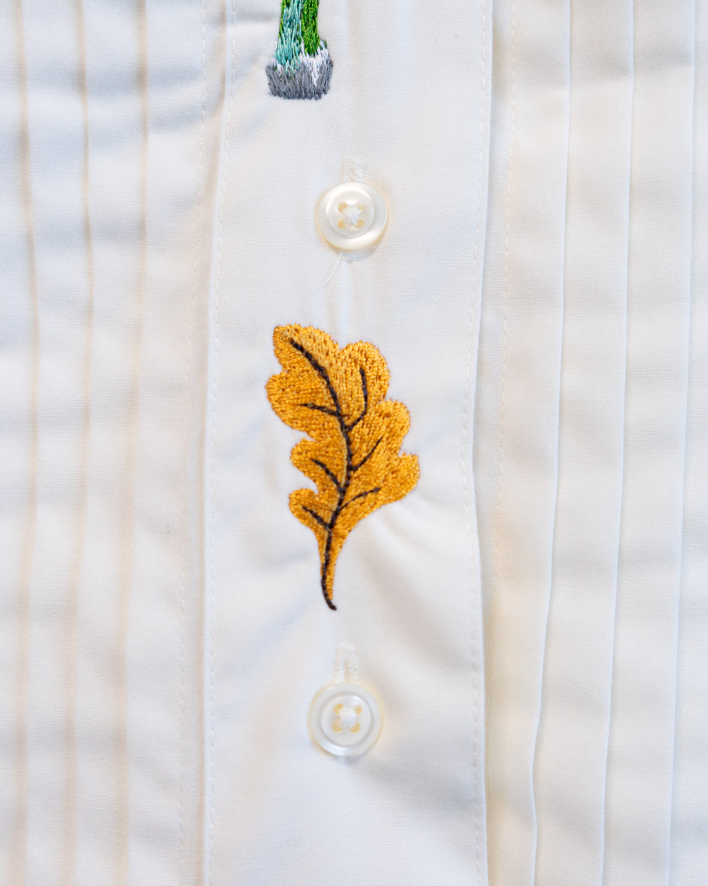 00s "Mushrooms of the Forest" Embroidered Off White Pleated Front Long Sleeved Shirt