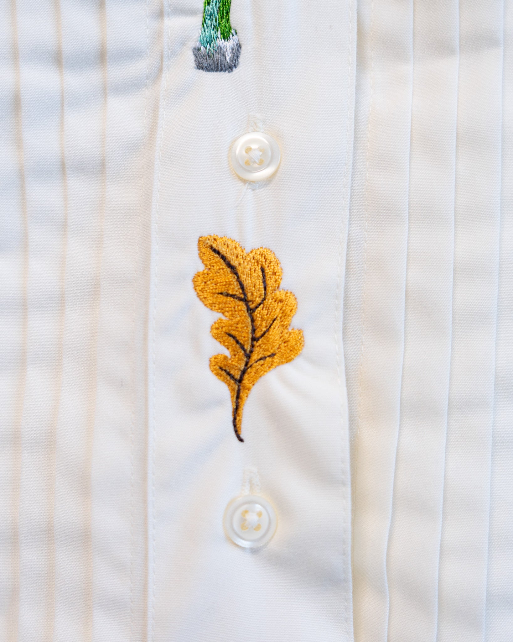 00s "Mushrooms of the Forest" Embroidered Off White Pleated Front Long Sleeved Shirt