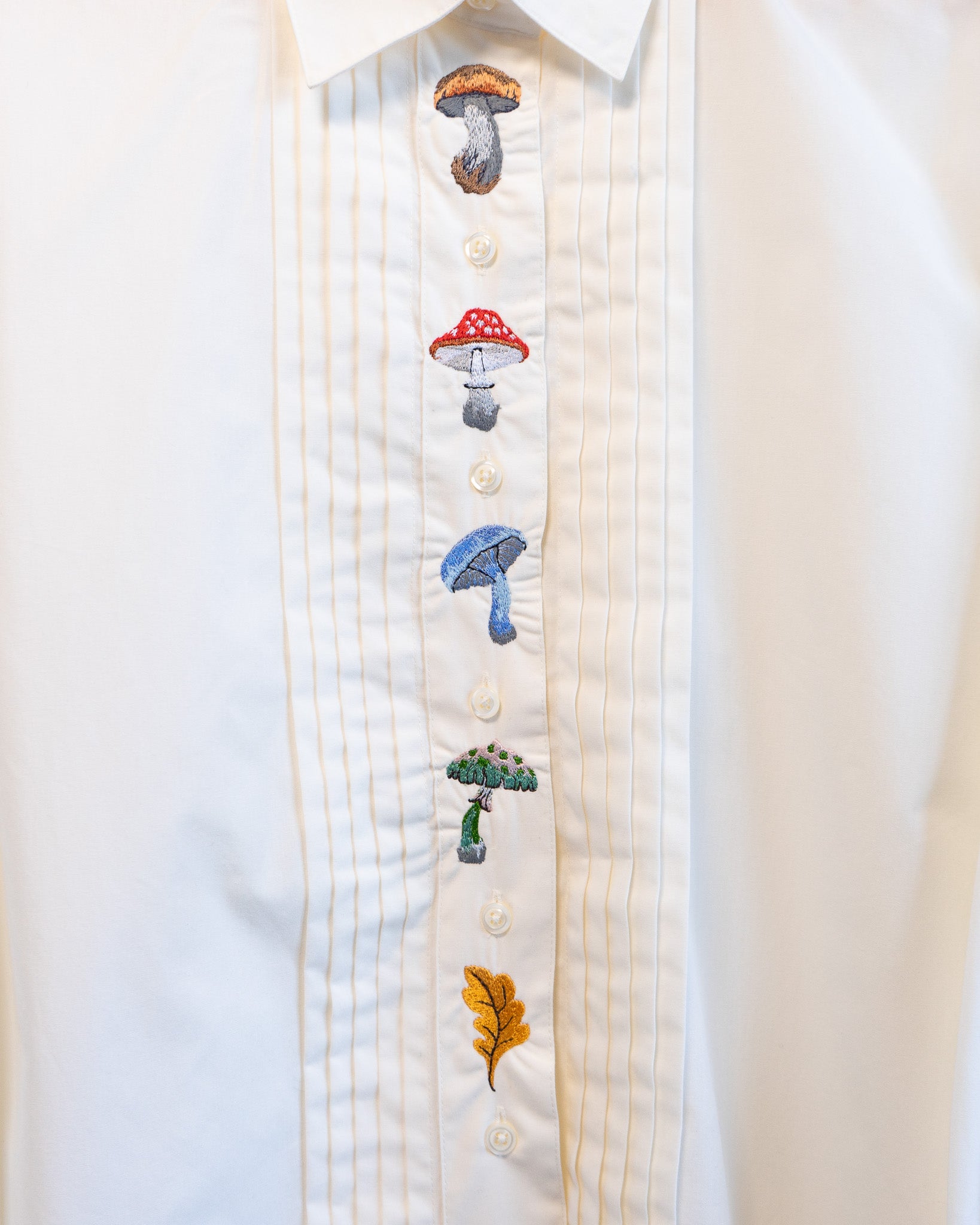 00s "Mushrooms of the Forest" Embroidered Off White Pleated Front Long Sleeved Shirt