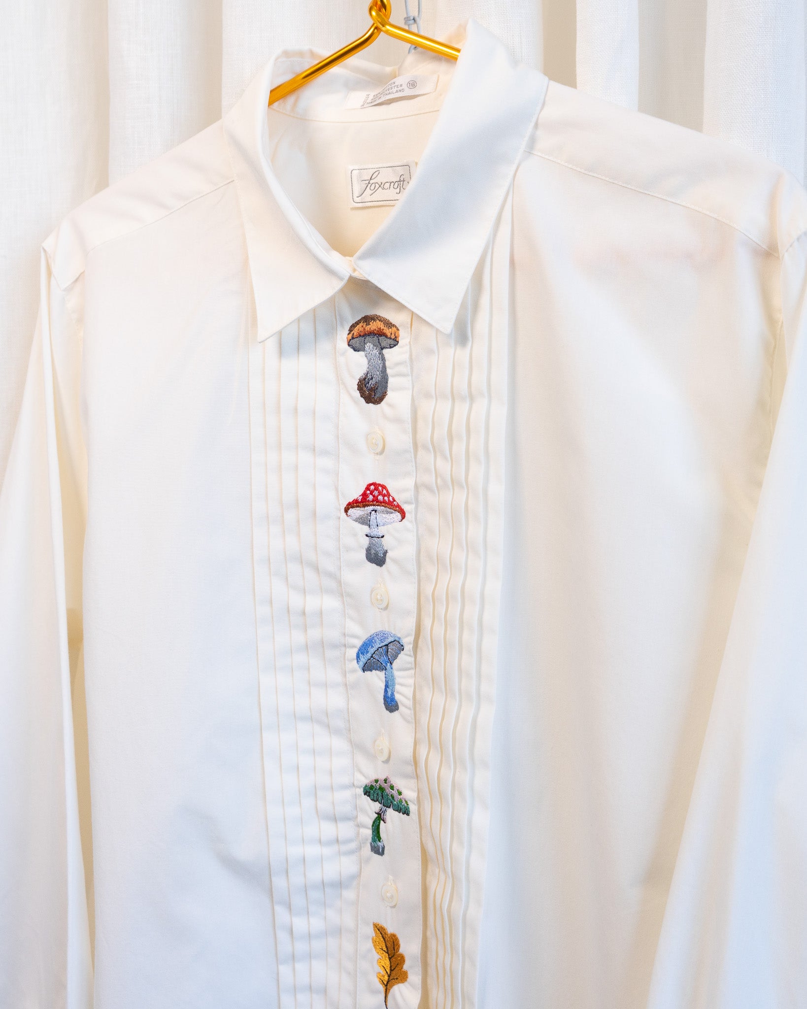 00s "Mushrooms of the Forest" Embroidered Off White Pleated Front Long Sleeved Shirt