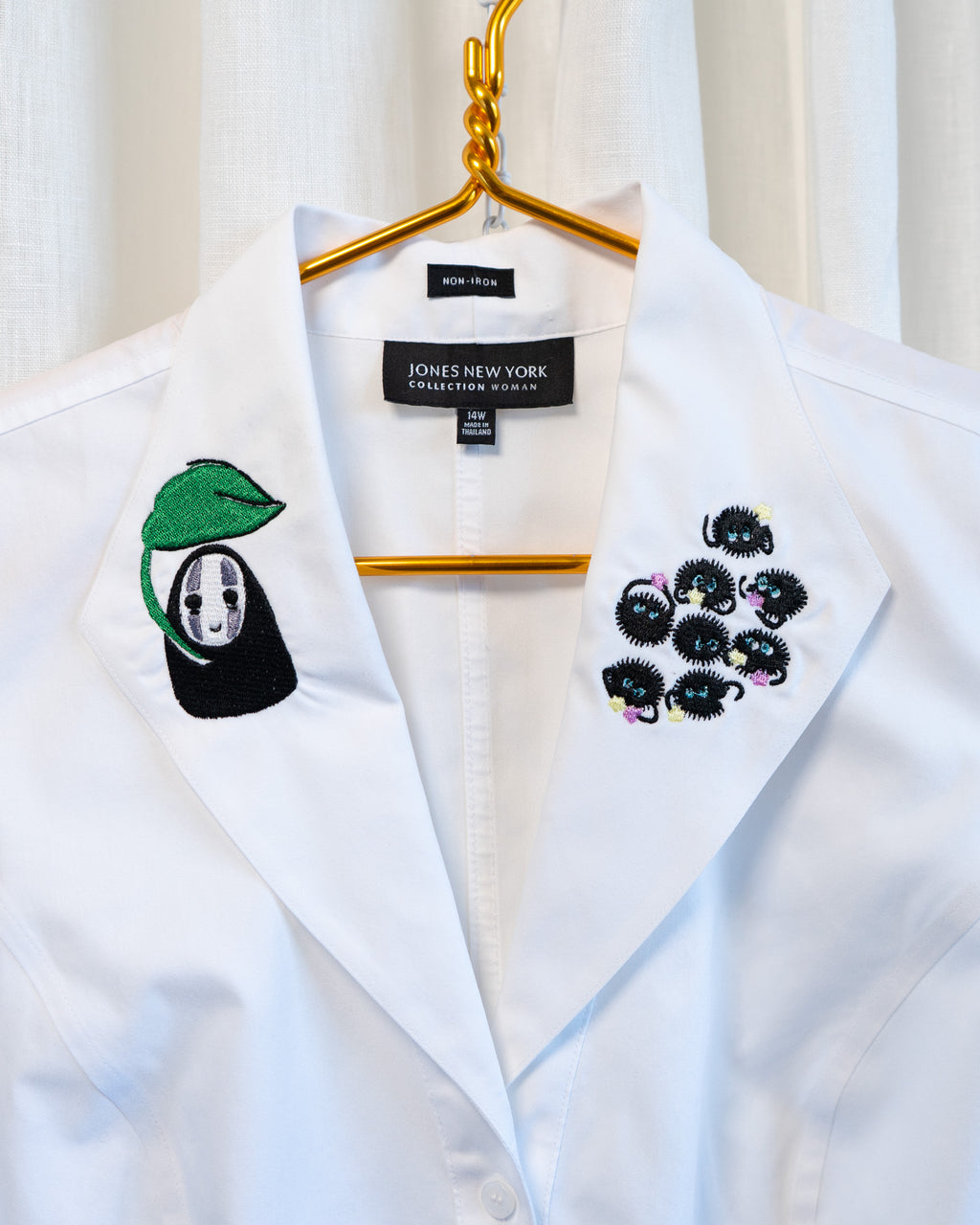 Modern "Cute Princess Mononoke" Embroidered Lapels Sleeveless Blouse