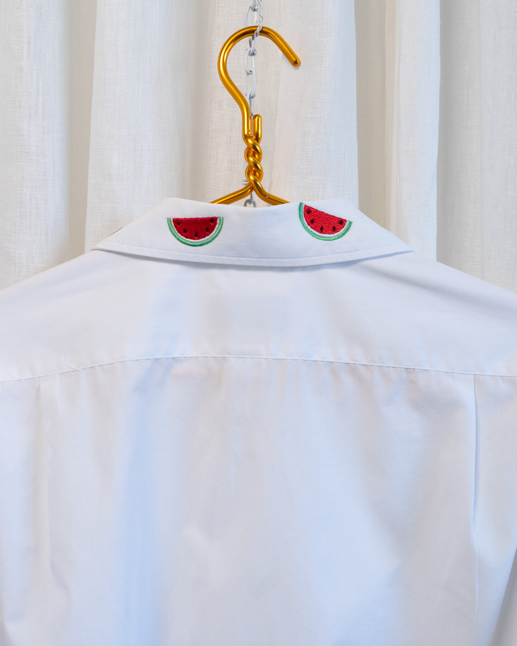 70s "Watermelon" Embroidered Collar & Hemmed Crisp White LS Cropped Shirt
