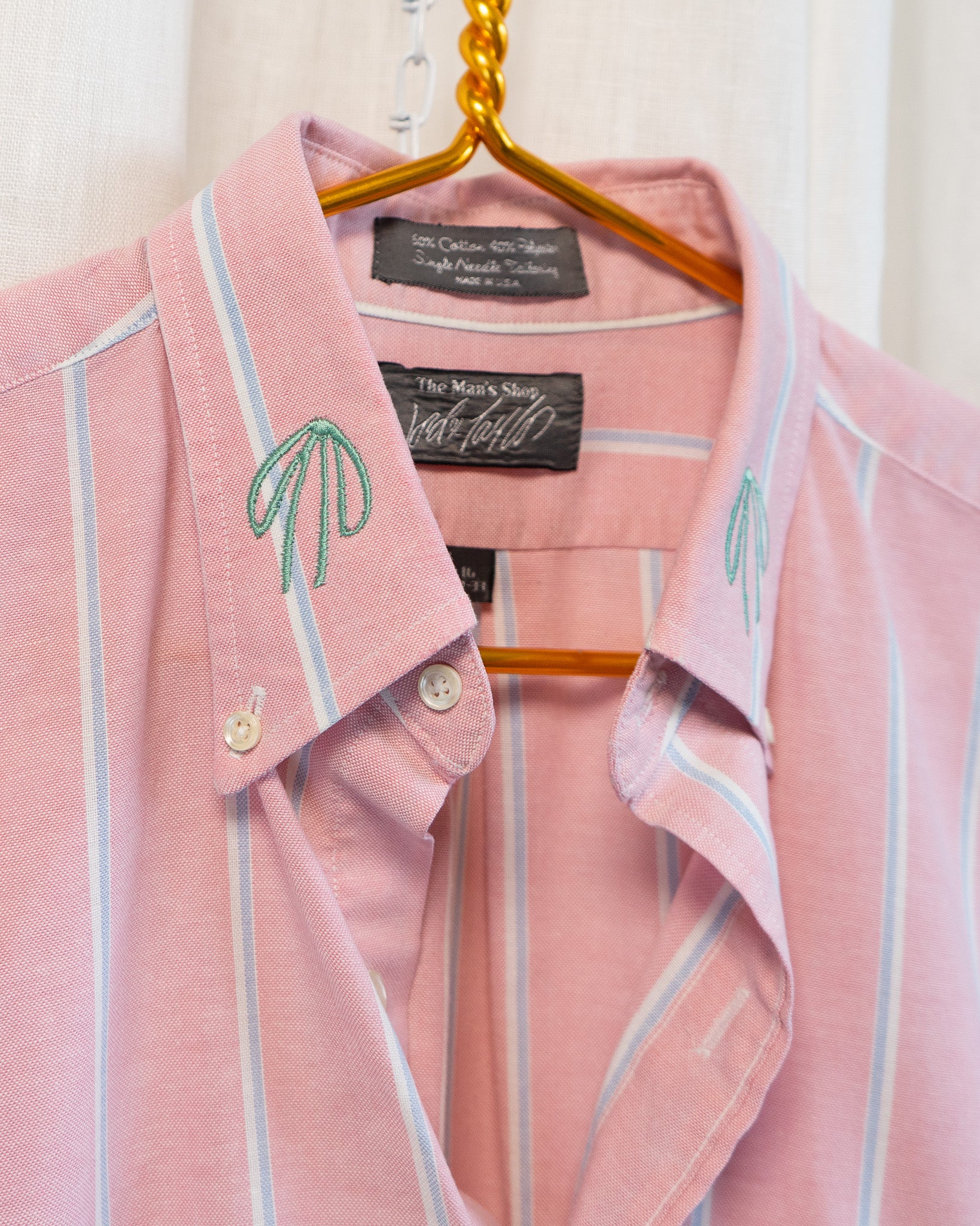 80s "Green Bows" Embroidered Lord & Taylor Red Striped Button Down