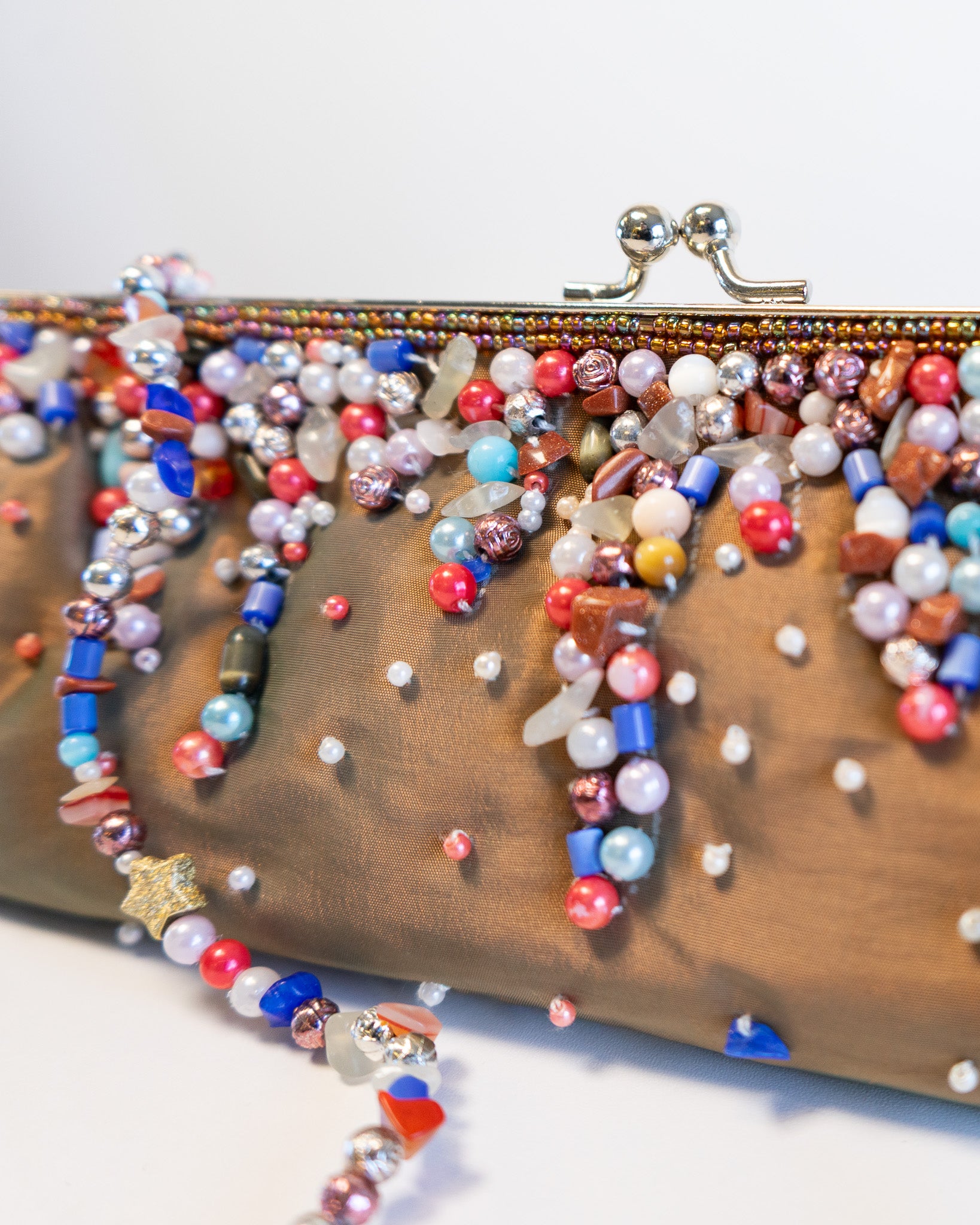 90s Nicole Lee Collections Tan Beaded Clutch w Beaded Strap