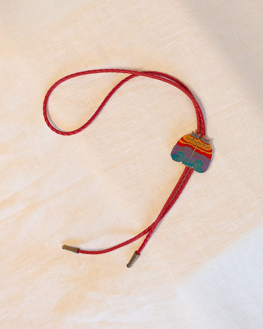1987 "Rainbow Cats" Laurel Burch Genuine Red Leather Bolo Tie