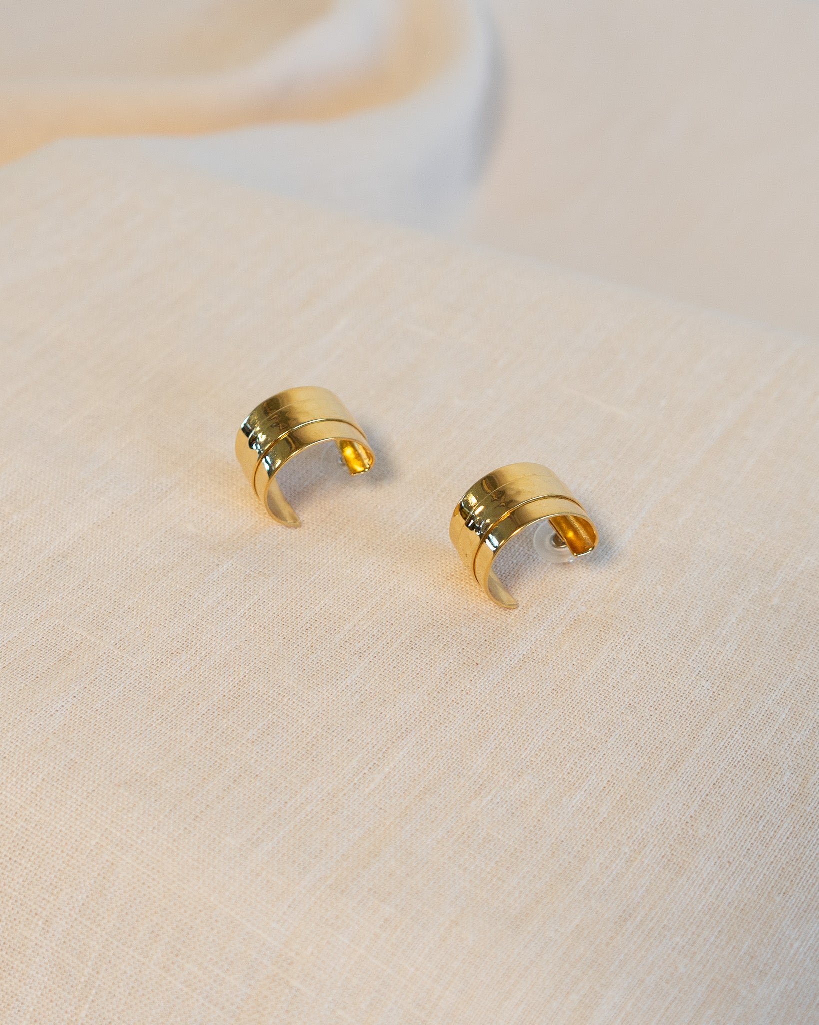 90s Hammered Flat Wide Hoop Earrings