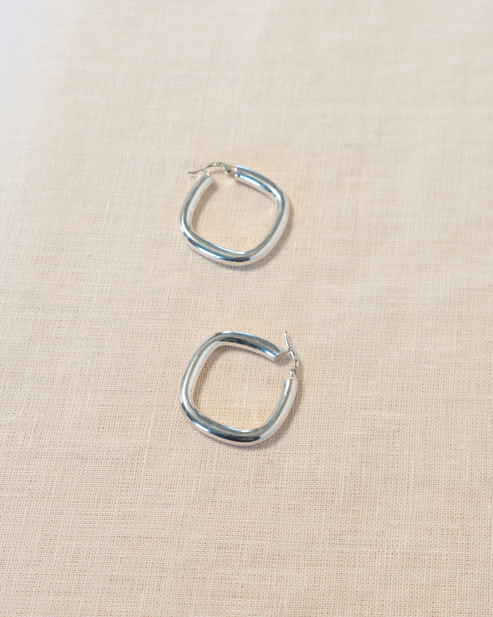 90s Sterling Silver Square Hoops