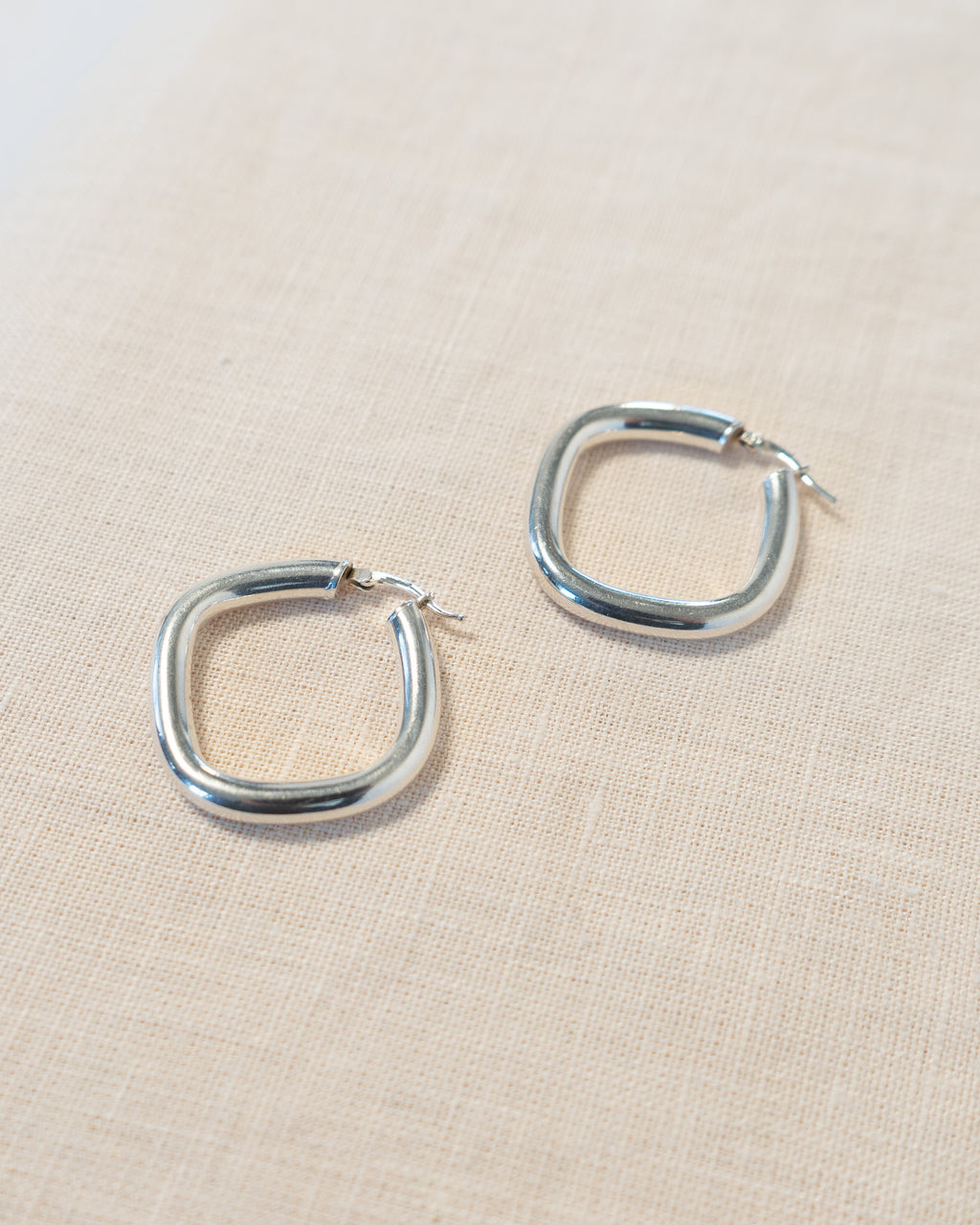90s Sterling Silver Square Hoops