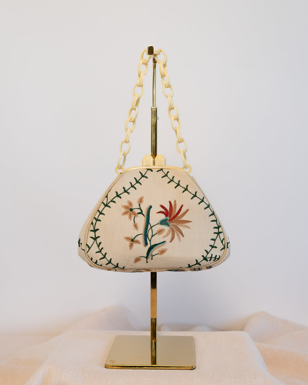 00s Cream Bakelite Floral Embroidered Handbag