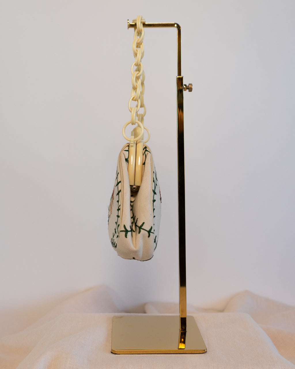 00s Cream Bakelite Floral Embroidered Handbag