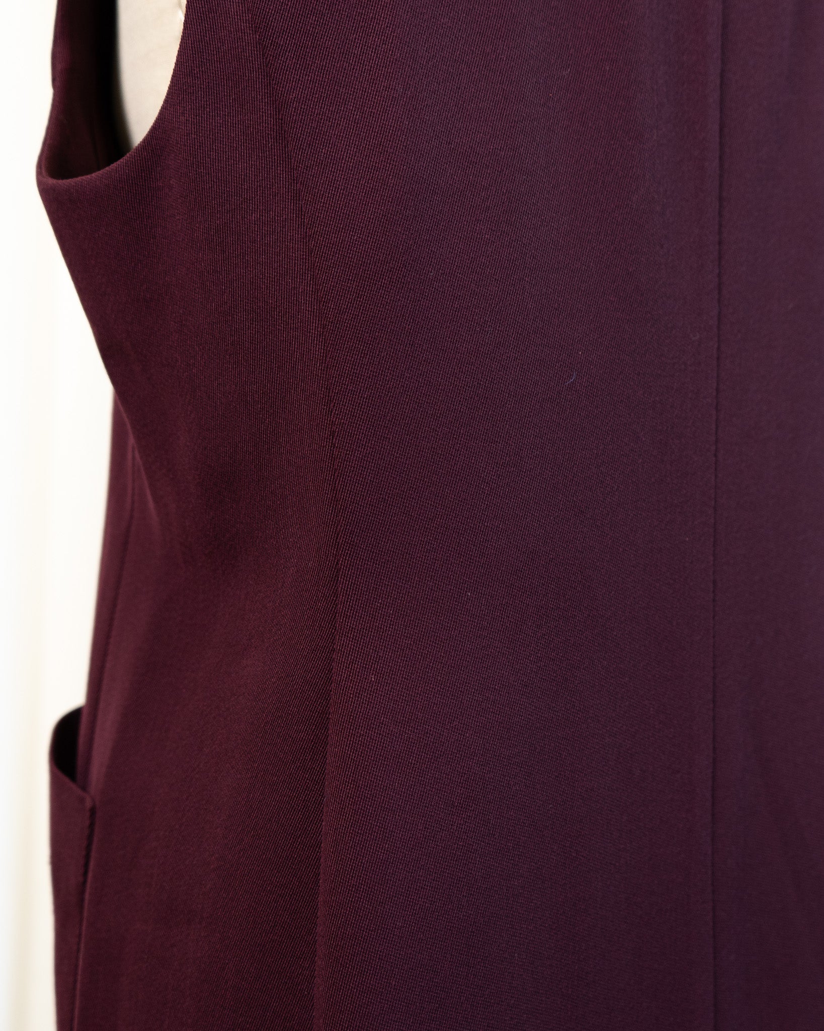 80s Jaeger Pure New Wool Eggplant Color Sleeveless Dress