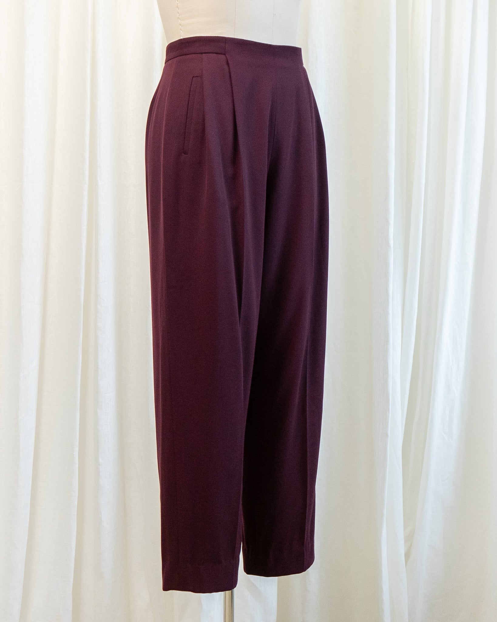 80s Jaeger Pure New Wool Eggplant Color Pleated Pants