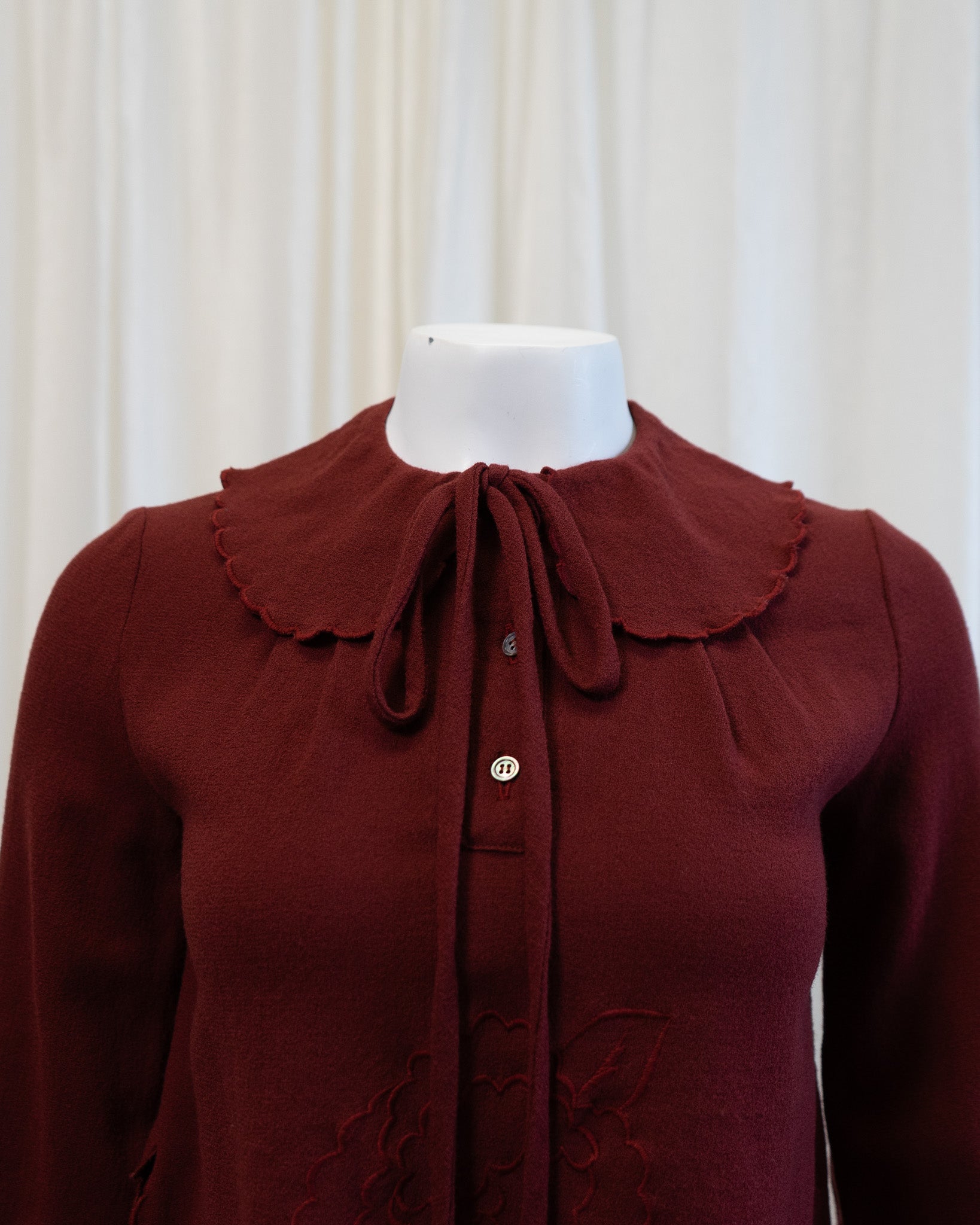 70s Maroon Pure Wool Scalloped Platter Collar Cropped Blouse