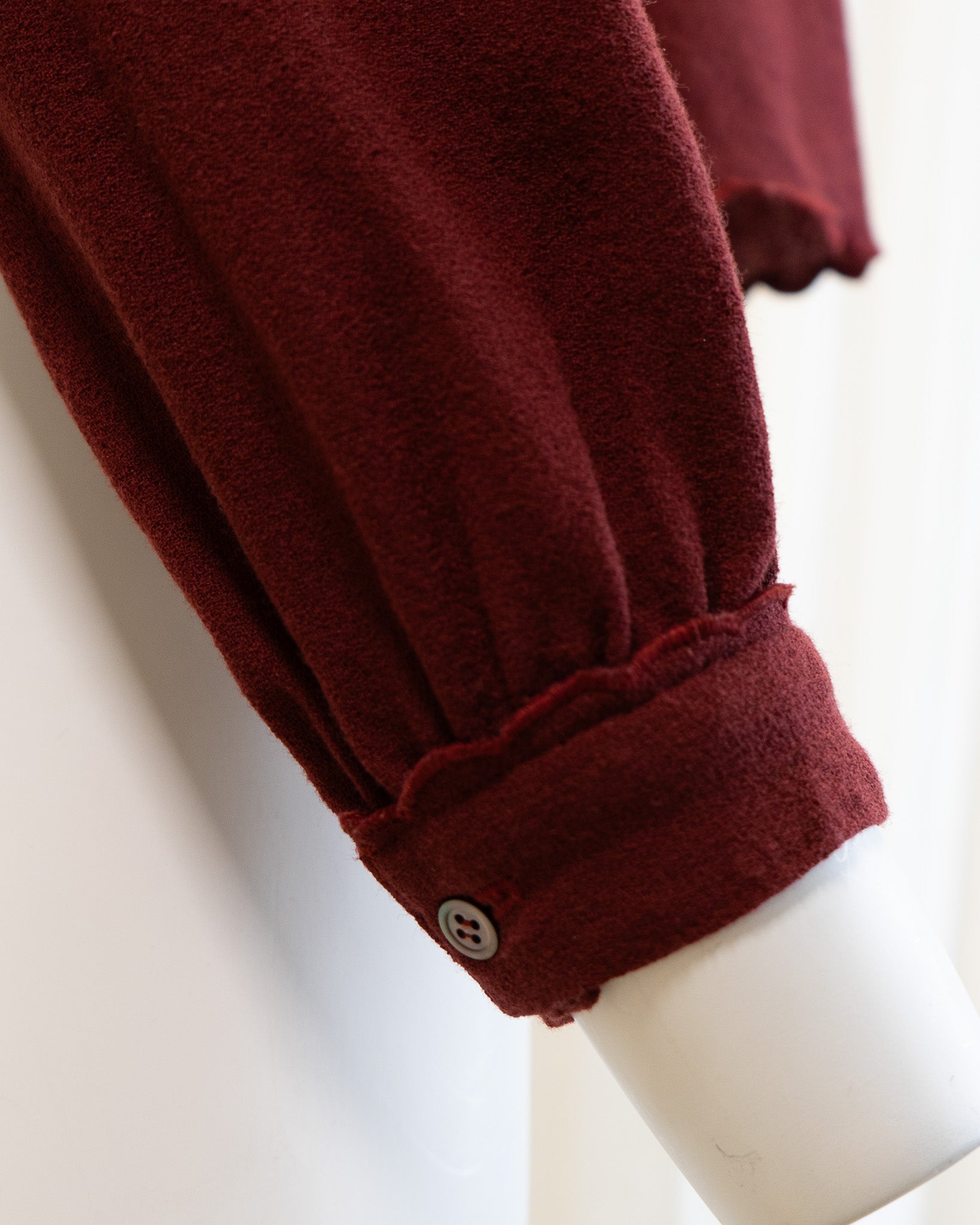 70s Maroon Pure Wool Scalloped Platter Collar Cropped Blouse