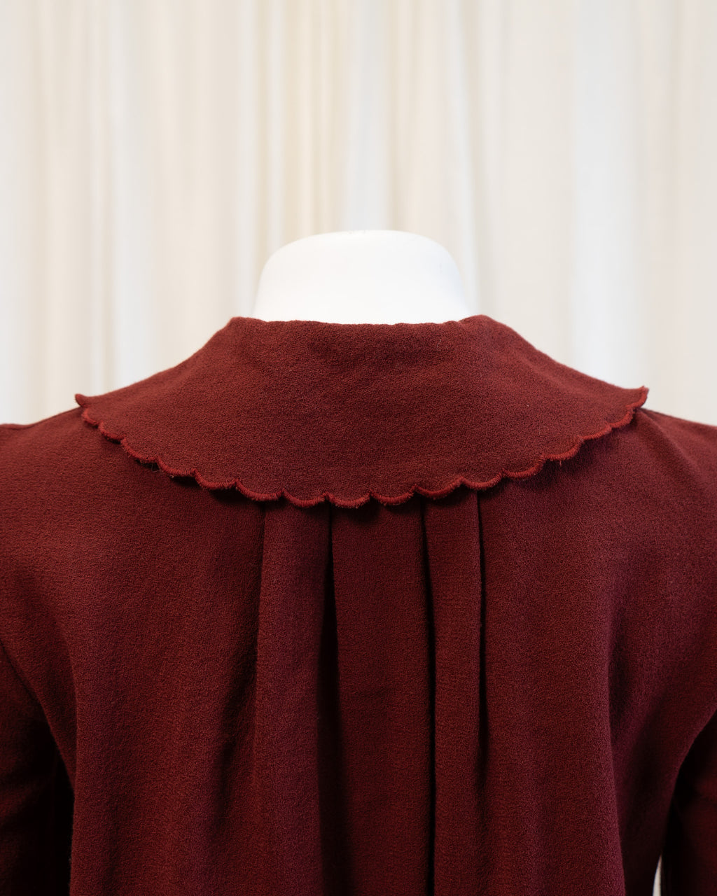 70s Maroon Pure Wool Scalloped Platter Collar Cropped Blouse