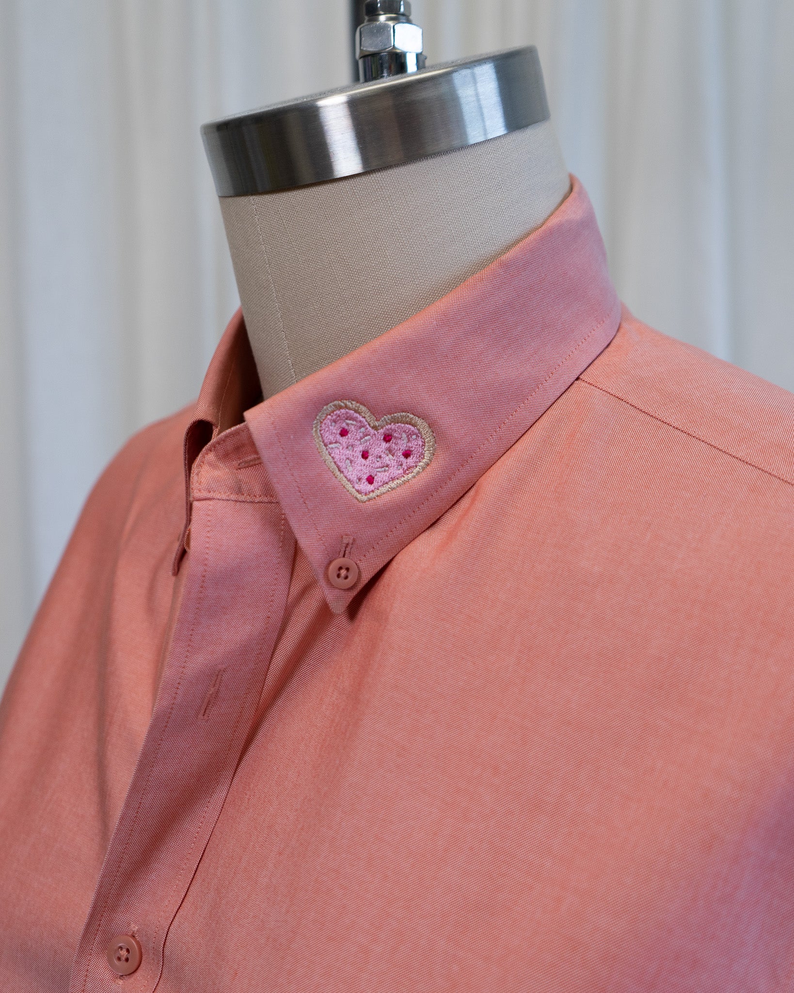 00s "Valentine's Day Cookies" Embroidered Nordstrom Red Button Down Shirt