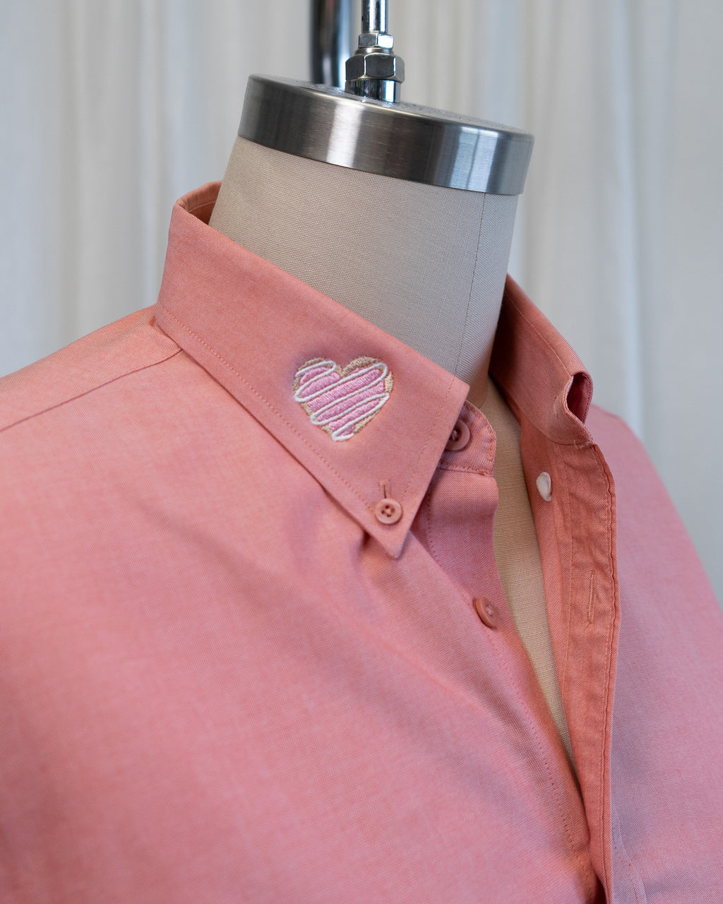 00s "Heart Cookies" Embroidered Nordstrom Red Button Down Shirt